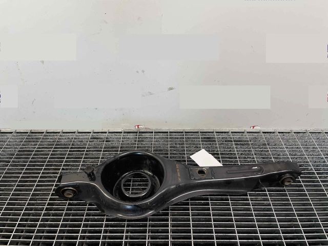 bontott FORD FOCUS II Bal hátsó Alsó Lengőkar