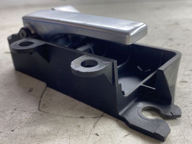 bontott FORD FOCUS II Bal hátsó Belső Kilincs