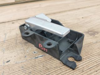 bontott FORD FOCUS II Bal hátsó Belső Kilincs