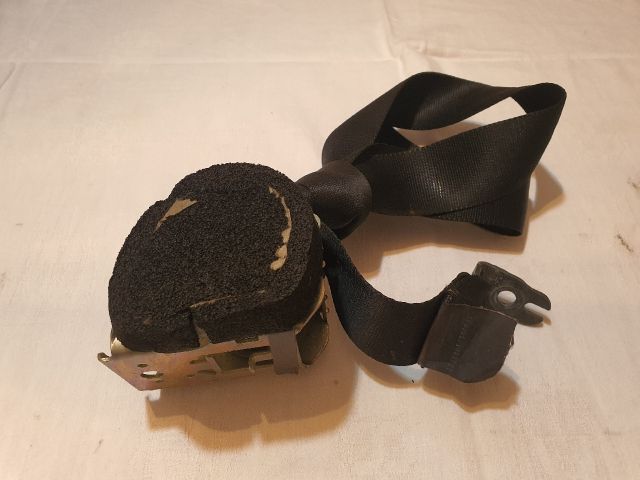 bontott FORD FOCUS II Bal hátsó Biztonsági Öv