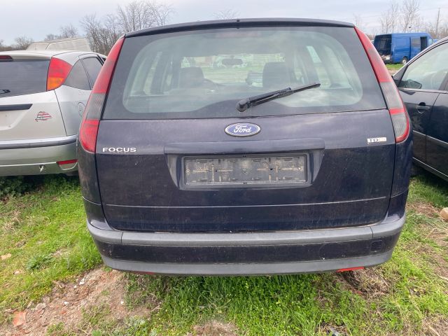 bontott FORD FOCUS II Bal hátsó Csonkállvány Kerékaggyal