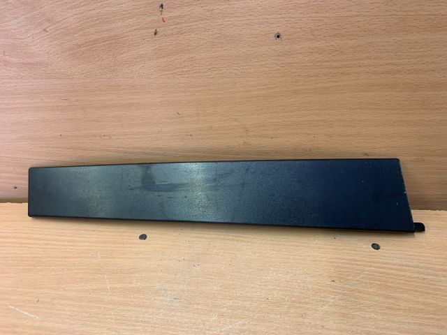 bontott FORD FOCUS II Bal hátsó Első Ajtókeret Burkolat