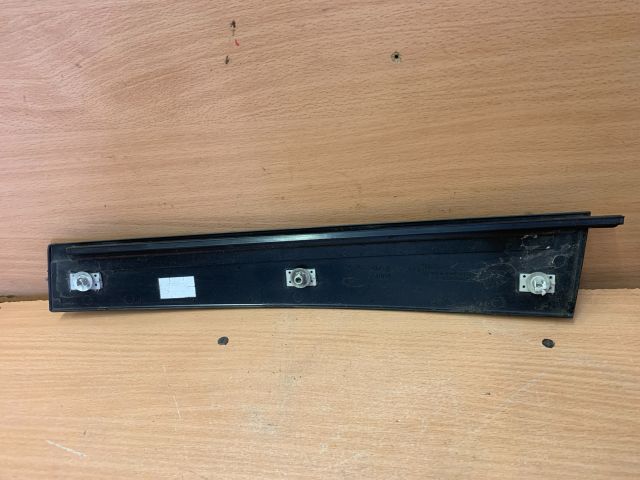 bontott FORD FOCUS II Bal hátsó Első Ajtókeret Burkolat