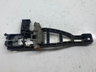 bontott FORD FOCUS II Bal hátsó Kilincs Hátulja