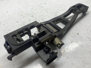 bontott FORD FOCUS II Bal hátsó Kilincs Hátulja