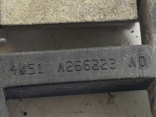 bontott FORD FOCUS II Bal hátsó Kilincs Hátulja