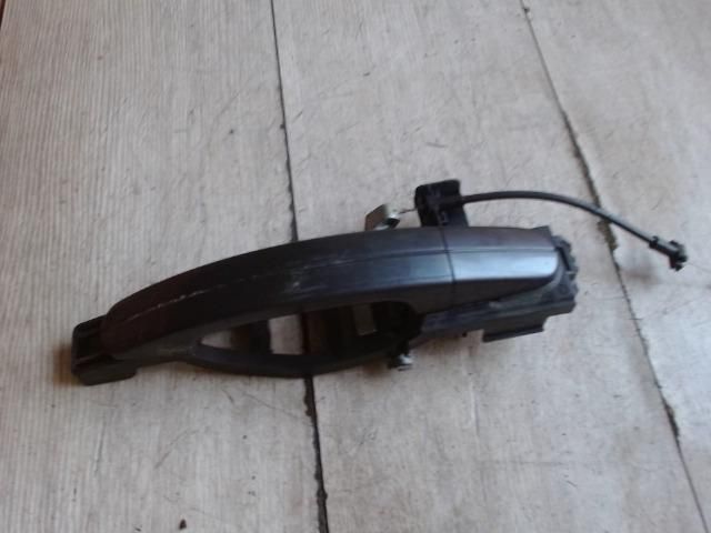 bontott FORD FOCUS II Bal hátsó Külső Kilincs