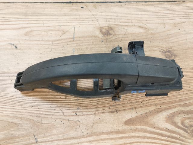 bontott FORD FOCUS II Bal hátsó Külső Kilincs