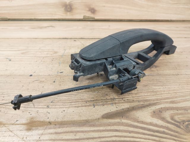 bontott FORD FOCUS II Bal hátsó Külső Kilincs