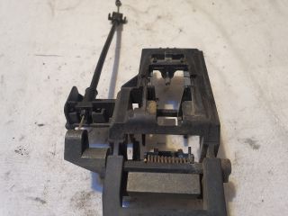 bontott FORD FOCUS II Bal hátsó Külső Kilincsfészek