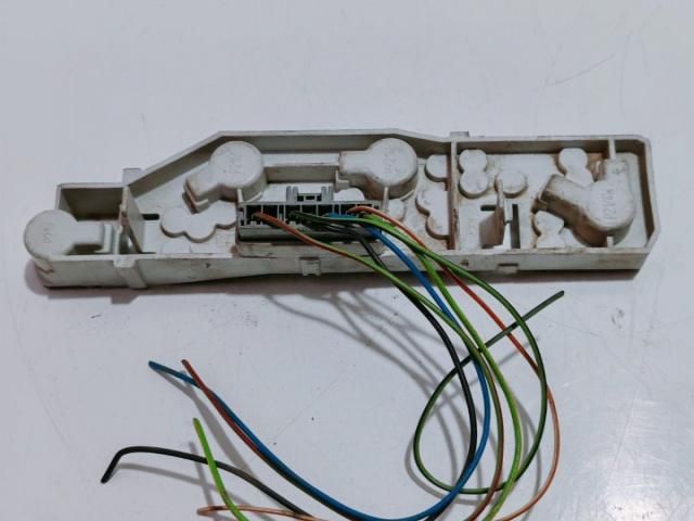 bontott FORD FOCUS II Bal Hátsó Lámpa Foglalat