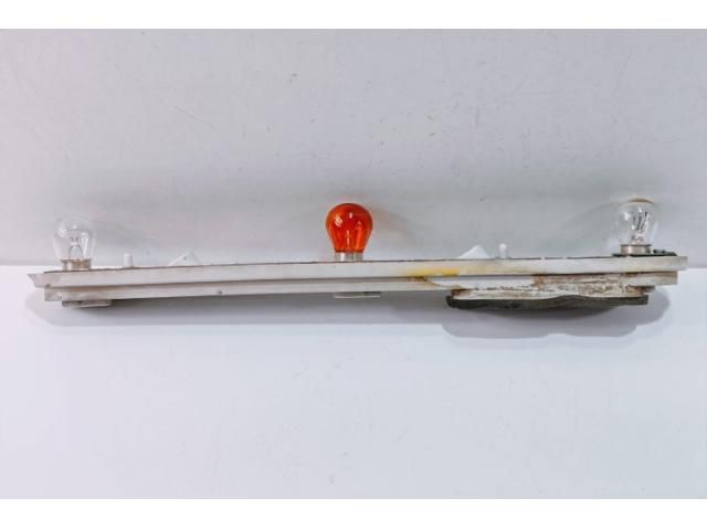 bontott FORD FOCUS II Bal Hátsó Lámpa Foglalat