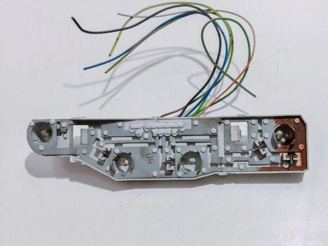 bontott FORD FOCUS II Bal Hátsó Lámpa Foglalat