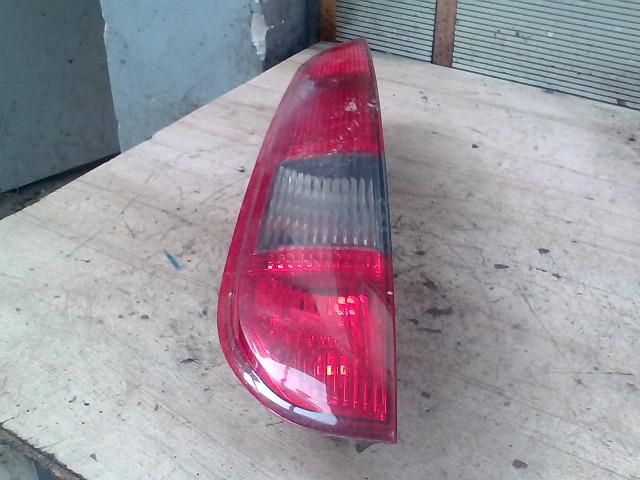 bontott FORD FOCUS II Bal Hátsó Lámpa