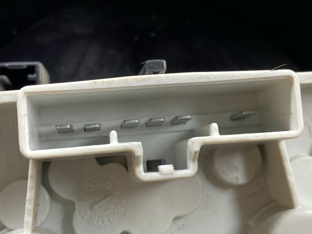 bontott FORD FOCUS II Bal Hátsó Lámpa