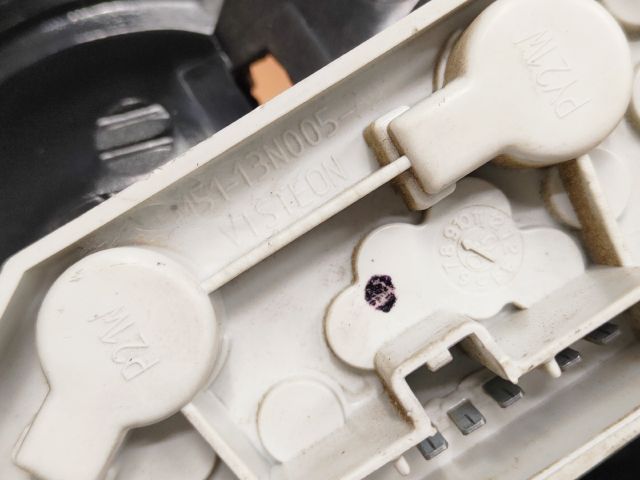 bontott FORD FOCUS II Bal Hátsó Lámpa