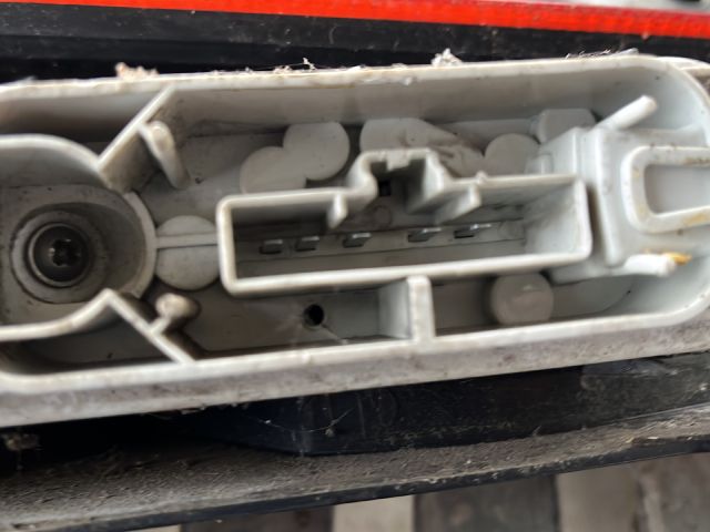 bontott FORD FOCUS II Bal Hátsó Lámpa