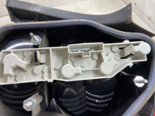 bontott FORD FOCUS II Bal Hátsó Lámpa