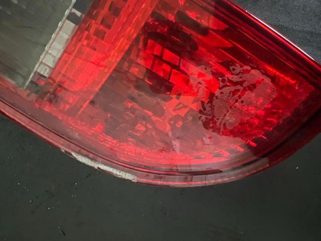 bontott FORD FOCUS II Bal Hátsó Lámpa