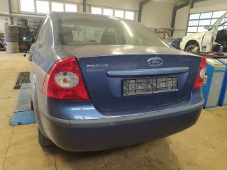 bontott FORD FOCUS II Bal hátsó Oldal Lökhárító Tartó (Műanyag)