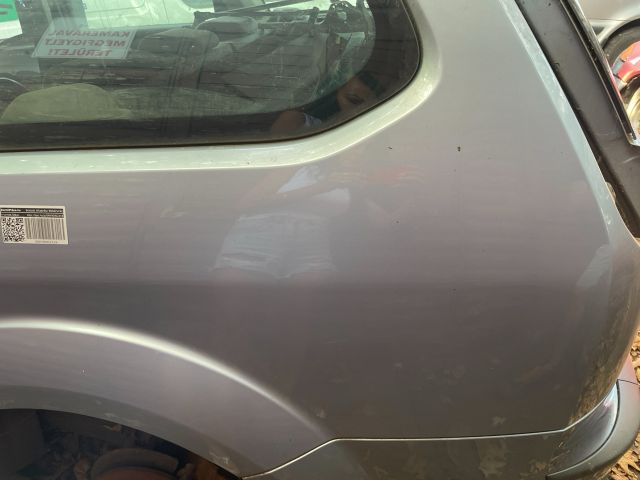 bontott FORD FOCUS II Bal hátsó Sárvédő