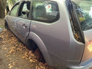 bontott FORD FOCUS II Bal hátsó Sárvédő