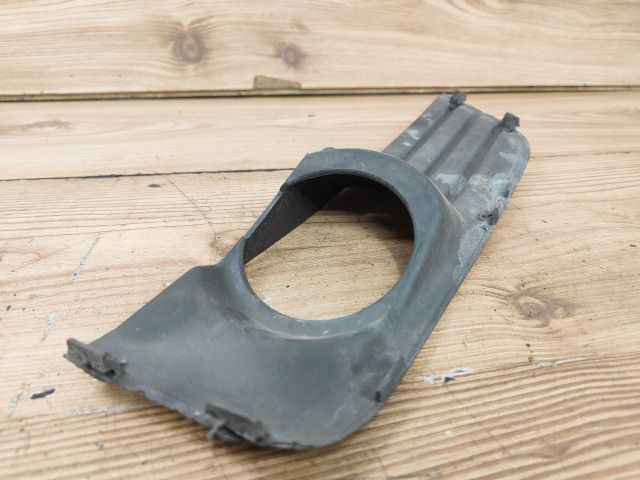 bontott FORD FOCUS II Bal Ködlámpa Rács