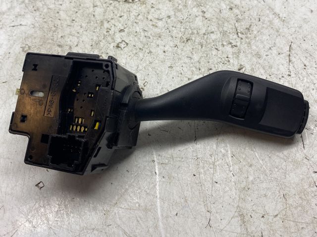 bontott FORD FOCUS II Bal Kormánykapcsoló Irányjelző
