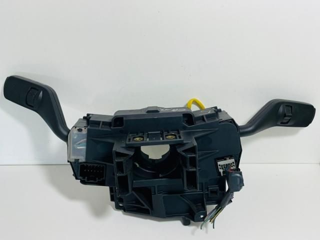 bontott FORD FOCUS II Bal Kormánykapcsoló Irányjelző