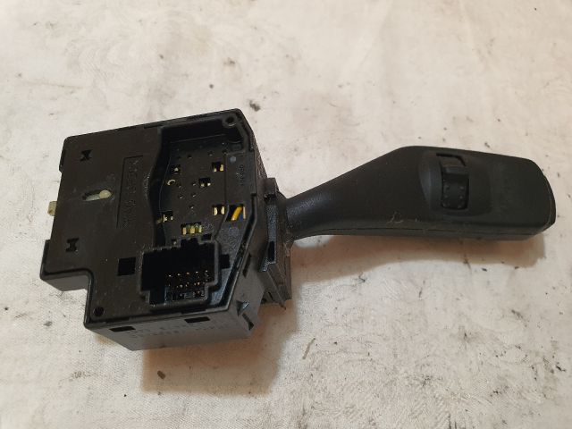 bontott FORD FOCUS II Bal Kormánykapcsoló Irányjelző