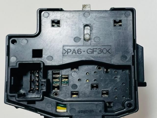 bontott FORD FOCUS II Bal Kormánykapcsoló Irányjelző