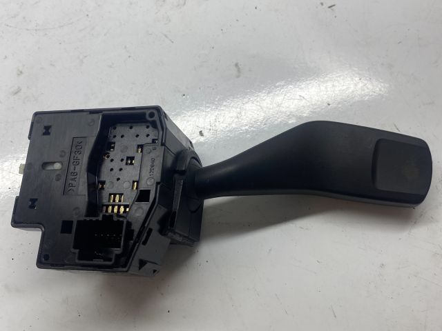 bontott FORD FOCUS II Bal Kormánykapcsoló Irányjelző