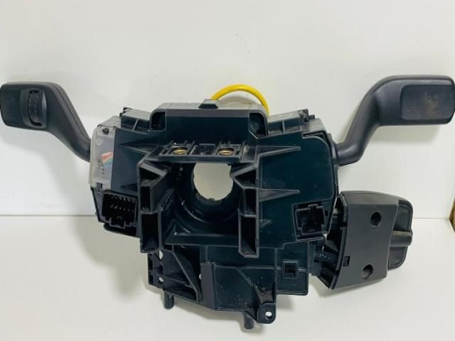 bontott FORD FOCUS II Bal Kormánykapcsoló Irányjelző