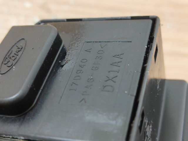 bontott FORD FOCUS II Bal Kormánykapcsoló Irányjelző