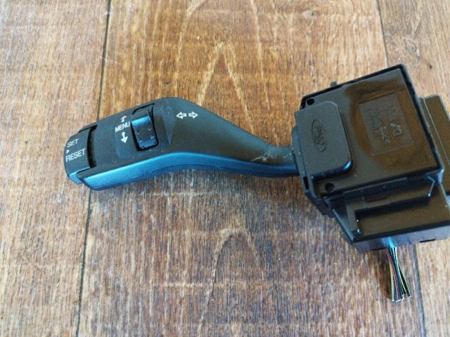 bontott FORD FOCUS II Bal Kormánykapcsoló Irányjelző