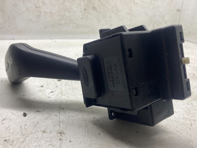 bontott FORD FOCUS II Bal Kormánykapcsoló Irányjelző