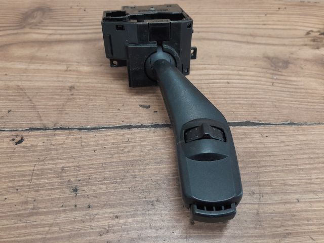 bontott FORD FOCUS II Bal Kormánykapcsoló Irányjelző