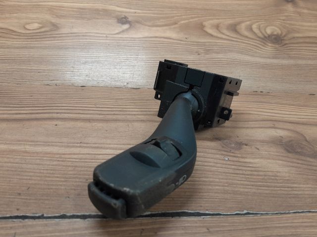 bontott FORD FOCUS II Bal Kormánykapcsoló Irányjelző