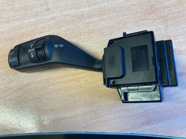 bontott FORD FOCUS II Bal Kormánykapcsoló Irányjelző