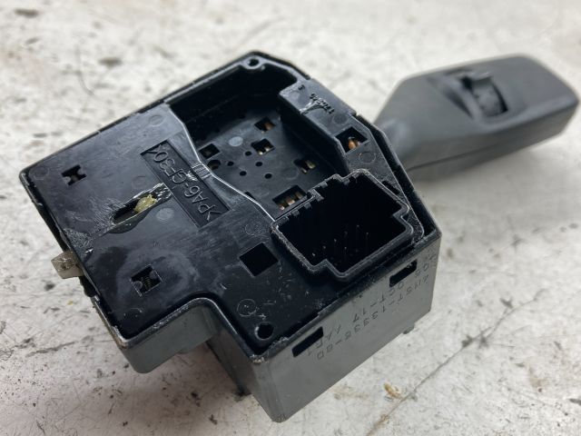 bontott FORD FOCUS II Bal Kormánykapcsoló Irányjelző