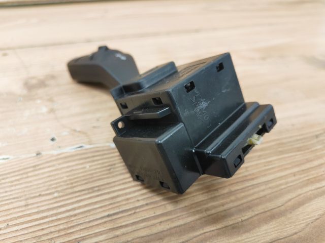 bontott FORD FOCUS II Bal Kormánykapcsoló Irányjelző