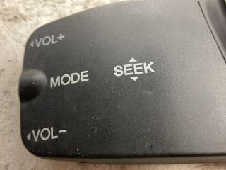 bontott FORD FOCUS II Bal Multikormány Kapcsoló