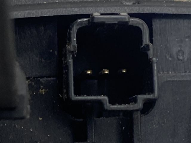 bontott FORD FOCUS II Bal Multikormány Kapcsoló