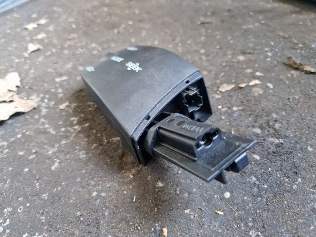 bontott FORD FOCUS II Bal Multikormány Kapcsoló