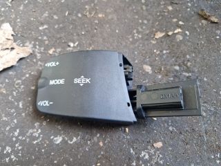 bontott FORD FOCUS II Bal Multikormány Kapcsoló