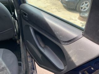 bontott FORD FOCUS II Bal Napellenző