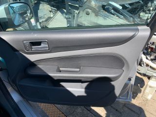 bontott FORD FOCUS II Bal Napellenző