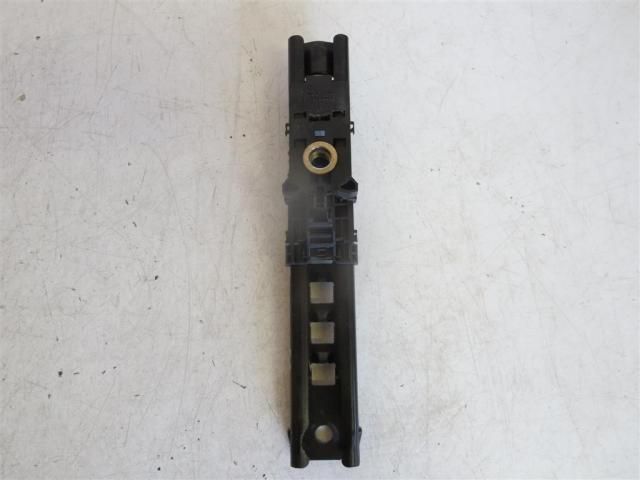 bontott FORD FOCUS II Biztonsági Öv Magasság Állító