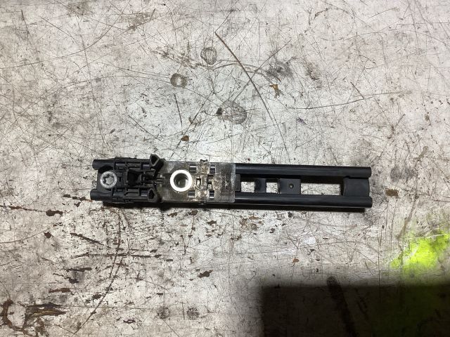 bontott FORD FOCUS II Biztonsági Öv Magasság Állító