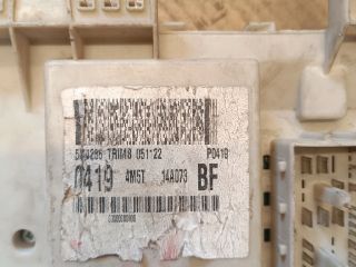 bontott FORD FOCUS II Biztosítéktábla Utastér